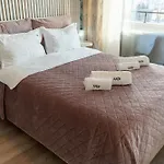 Mohost Penthouse - Luxury Stay With Mountain Views