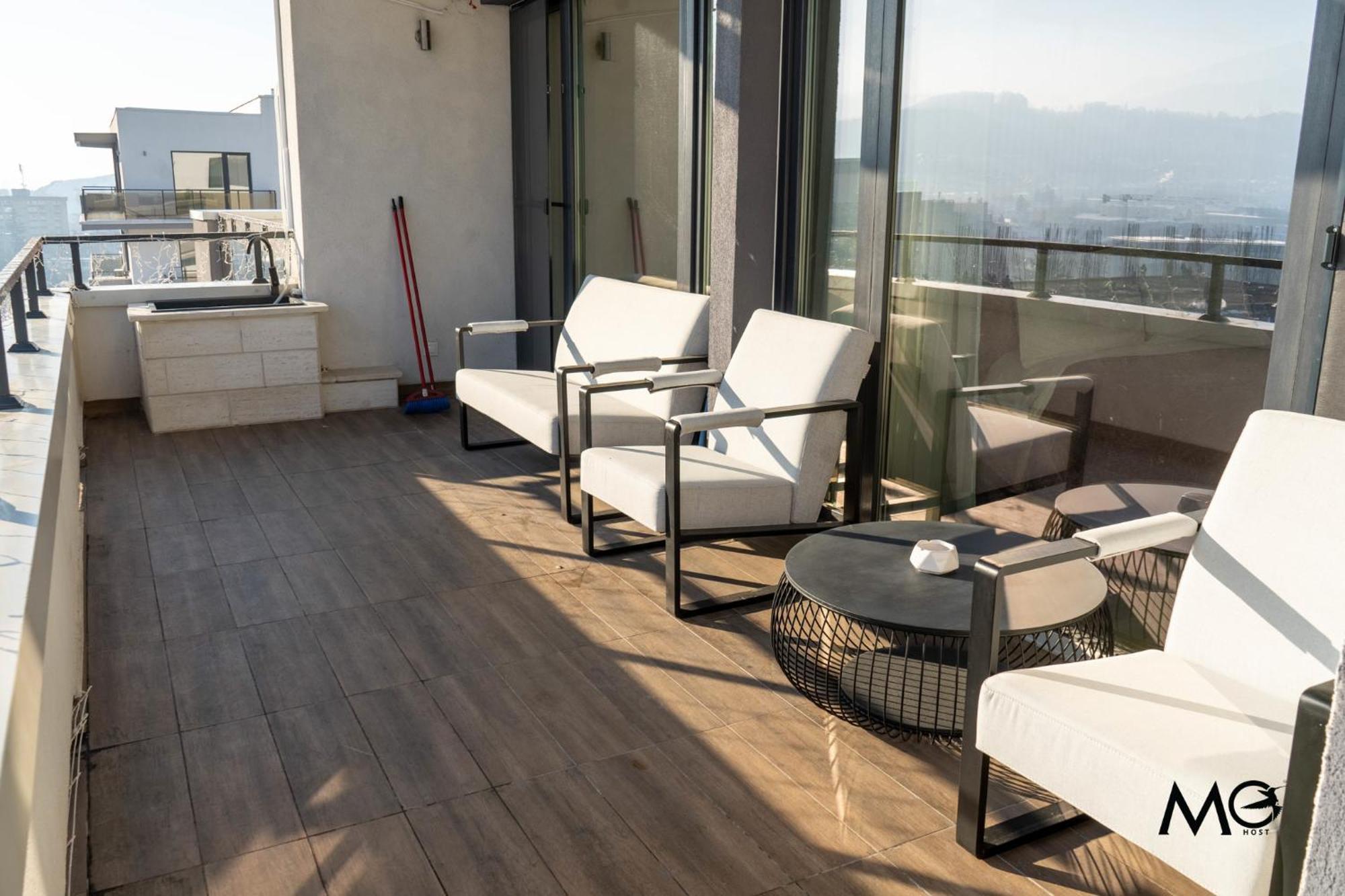 Apartment Mohost Penthouse - Luxury With Mountain Views